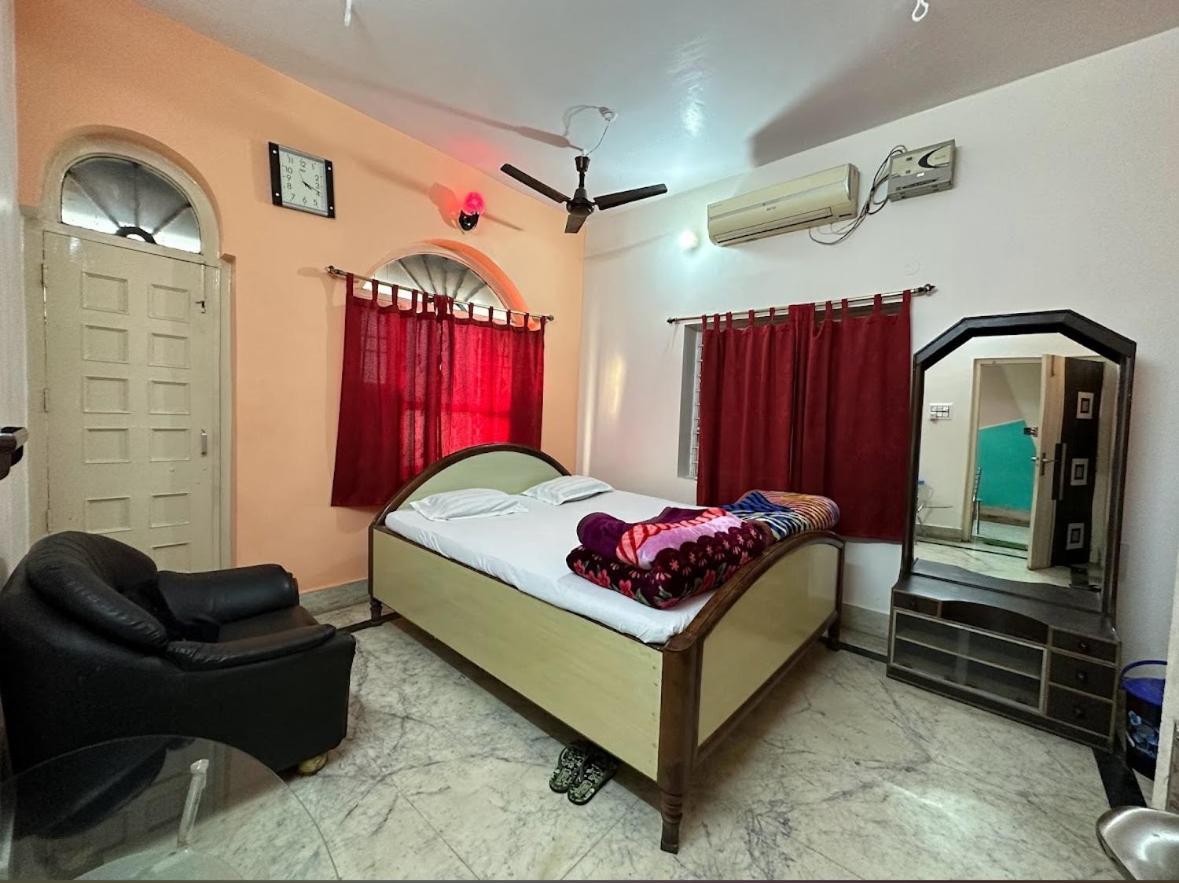 Hotel Swarg International Muzaffarpur Bagian luar foto